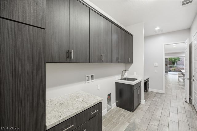 5565 North Grand Canyon Drive, Las Vegas, NV 89149