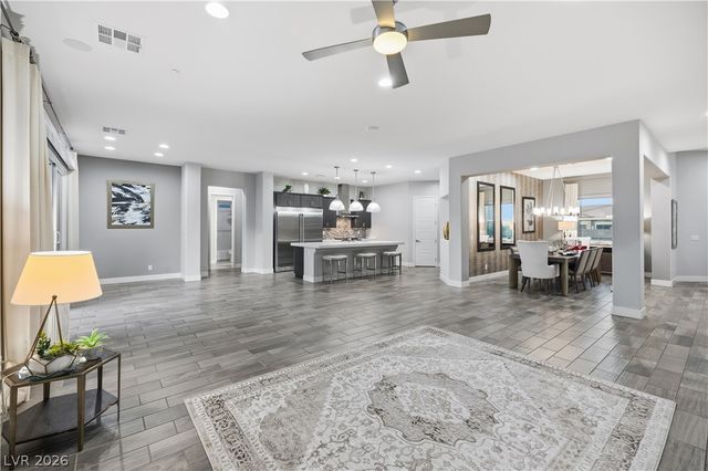 5565 North Grand Canyon Drive, Las Vegas, NV 89149