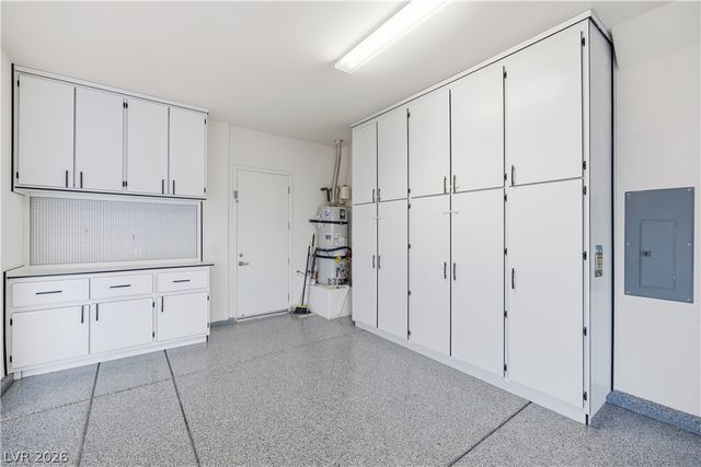 5565 North Grand Canyon Drive, Las Vegas, NV 89149