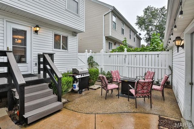 16563 Carriage View Court, Grover, MO 63040