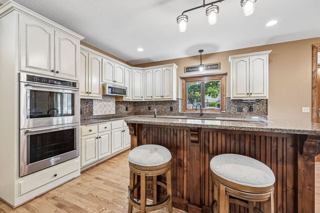 3244 140th Avenue NW, Andover, MN 55304