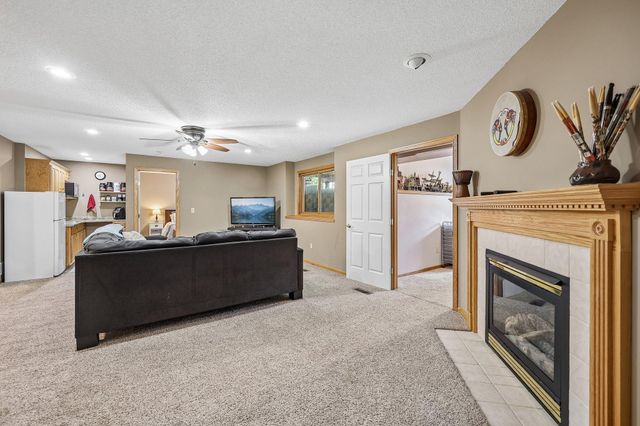 3244 140th Avenue NW, Andover, MN 55304