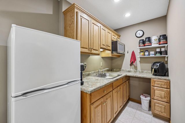 3244 140th Avenue NW, Andover, MN 55304