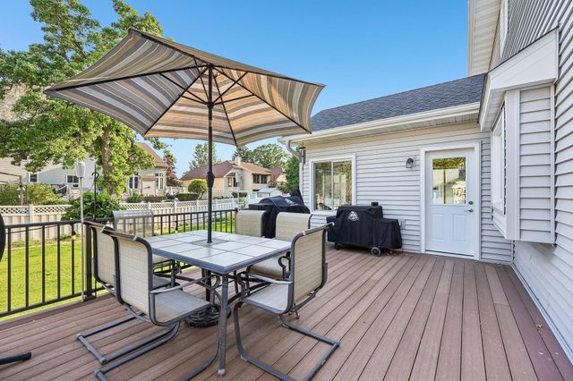 3244 140th Avenue NW, Andover, MN 55304