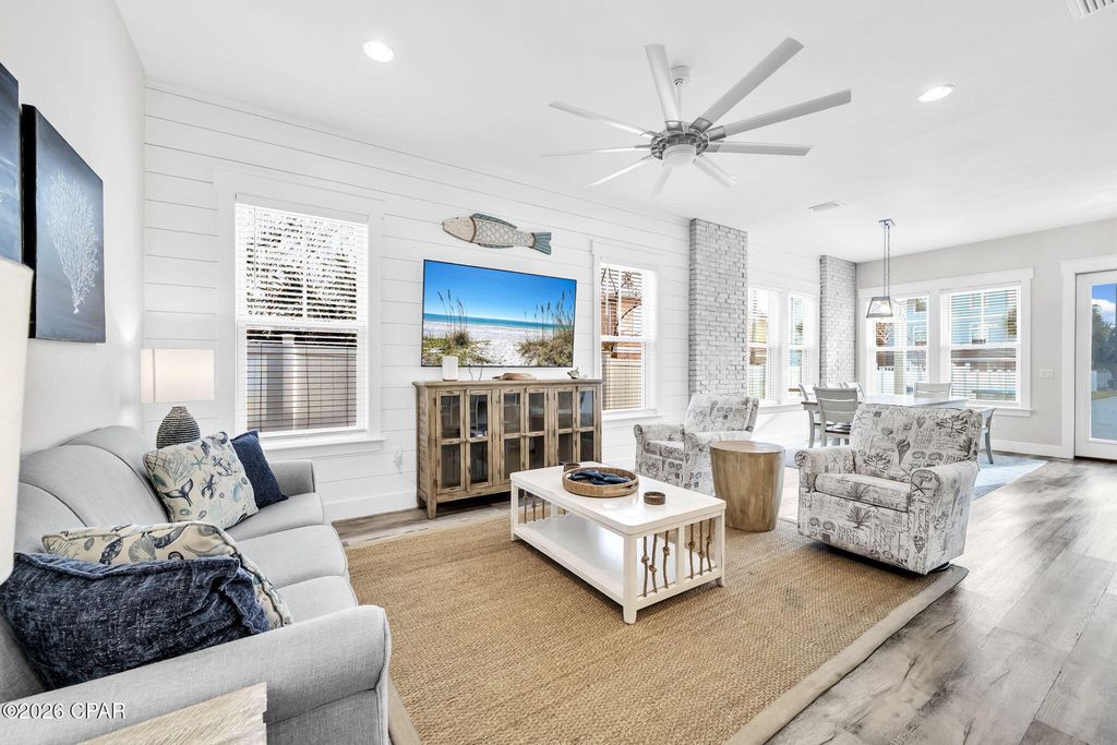 Image 15 of property listing at 19912 Front Beach Road, Panama City Beach, FL 32413