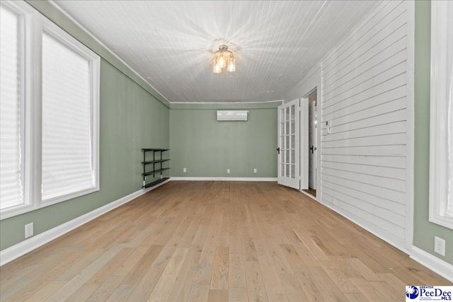 502 E Home Avenue, Hartsville, SC 29550