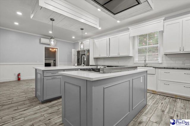 502 E Home Avenue, Hartsville, SC 29550