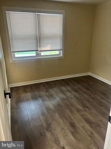 7721 BENDER RD, Landover, MD 20785