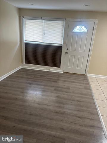7721 BENDER RD, Landover, MD 20785