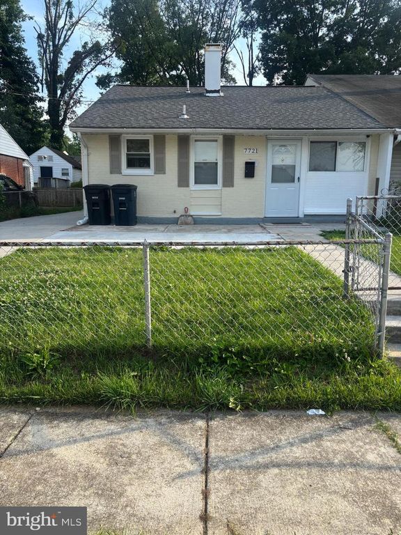7721 BENDER RD, Landover, MD 20785