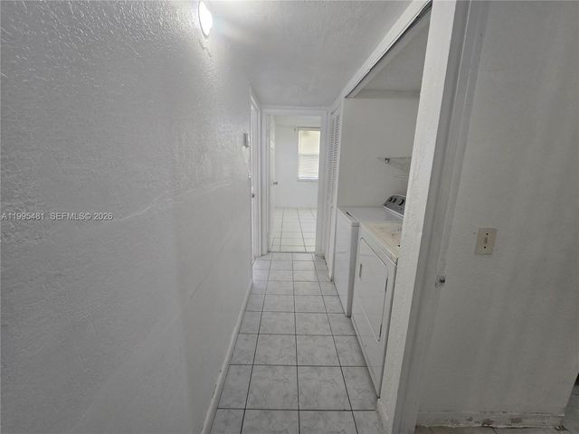 1750 NW 55th Ave 103, Lauderhill, FL 33313