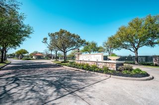 6403 Dow Reef Drive, Beach City, TX 77523