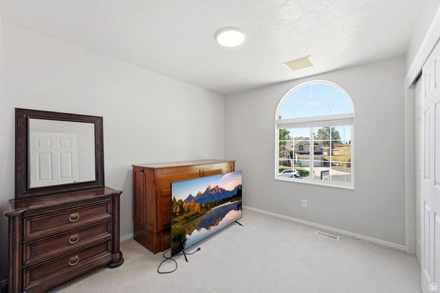 1228 E 3225 N, Layton, UT 84040