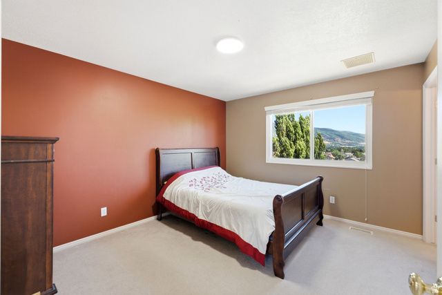 1228 E 3225 N, Layton, UT 84040
