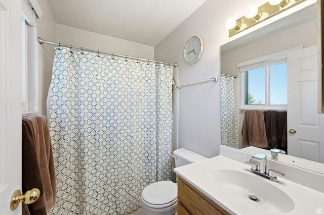 1228 E 3225 N, Layton, UT 84040