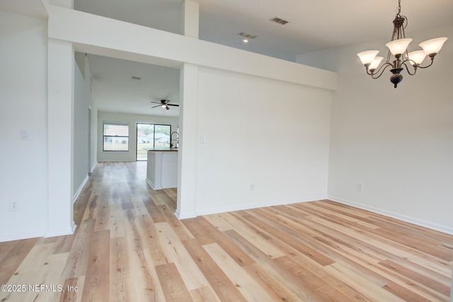 10128 LANCASHIRE Drive, Jacksonville, FL 32219