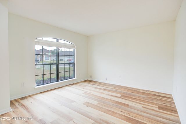 10128 LANCASHIRE Drive, Jacksonville, FL 32219