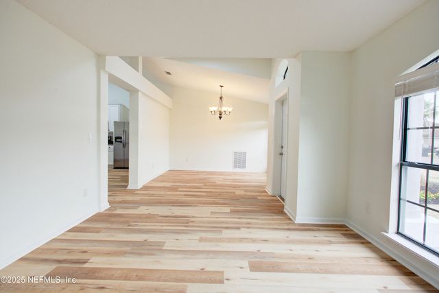 10128 LANCASHIRE Drive, Jacksonville, FL 32219