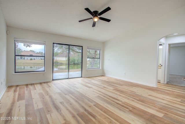 10128 LANCASHIRE Drive, Jacksonville, FL 32219