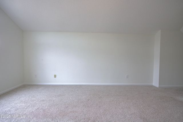 10128 LANCASHIRE Drive, Jacksonville, FL 32219