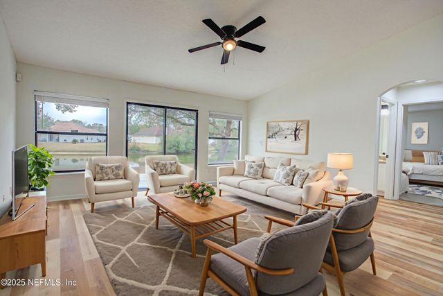 10128 LANCASHIRE Drive, Jacksonville, FL 32219