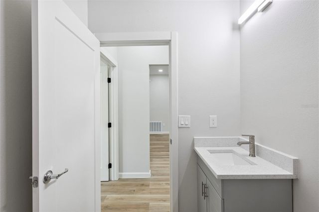 809 E 131ST AVE, Tampa, FL 33612