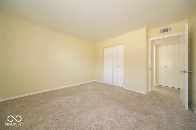 315 Elmead Court 1016, Greenwood, IN 46142
