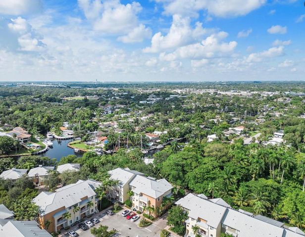 400 SW 14TH Avenue, Fort Lauderdale, FL 33312