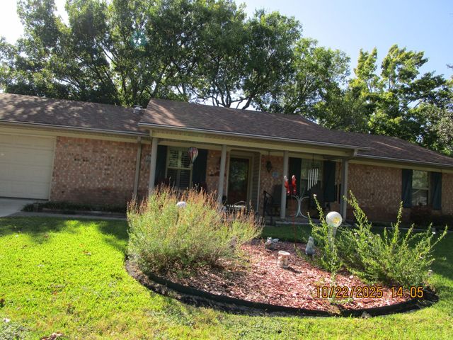 7100 Canterbury Drive, Waco, TX 76712