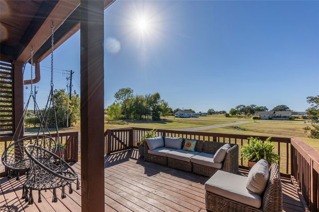 128 Mccrae Lane, Boyd, TX 76023