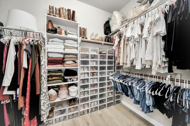 15711 Windsor Bluff Drive, Cypress, TX 77429