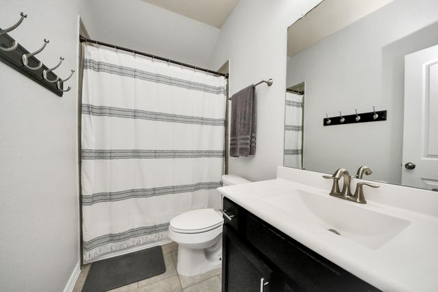 15711 Windsor Bluff Drive, Cypress, TX 77429