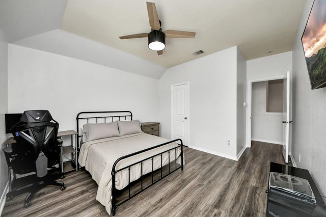 15711 Windsor Bluff Drive, Cypress, TX 77429