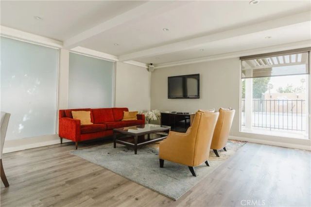 7250 Franklin 1008, Los Angeles, CA 90046