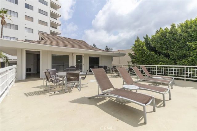 7250 Franklin 1008, Los Angeles, CA 90046