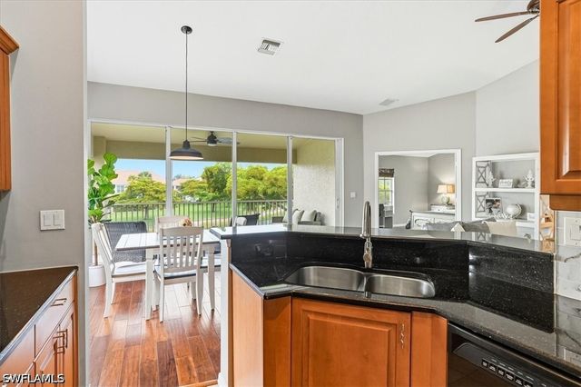 5615 Sherborn DR 201, Naples, FL 34110