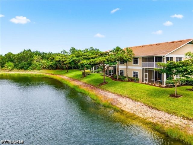 5615 Sherborn DR 201, Naples, FL 34110