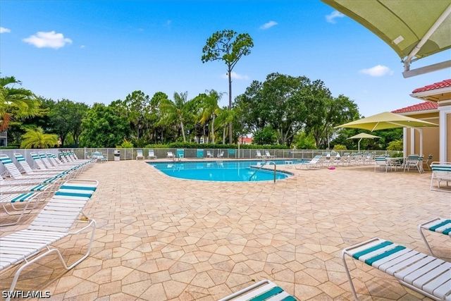 5615 Sherborn DR 201, Naples, FL 34110