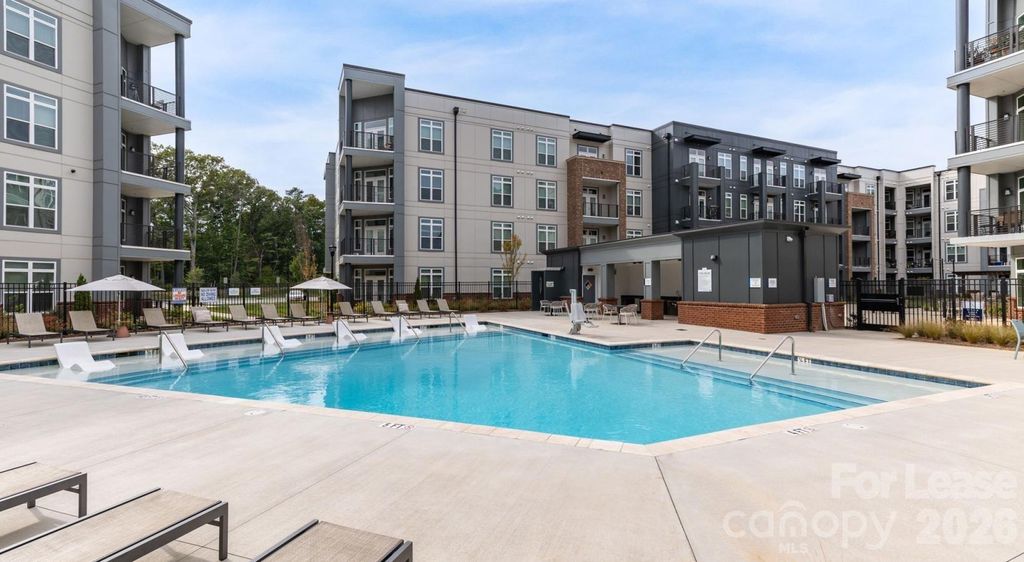 4520 Charlotte Park Drive A3, Charlotte, NC 28217