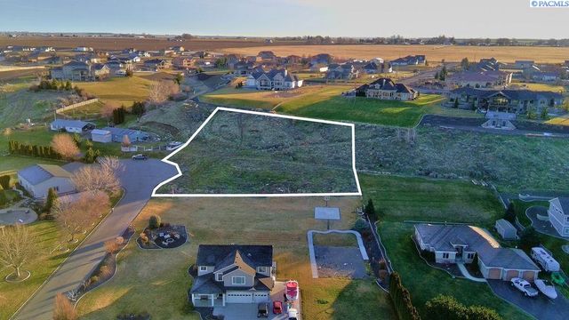 Nka, Pasco, WA 99301