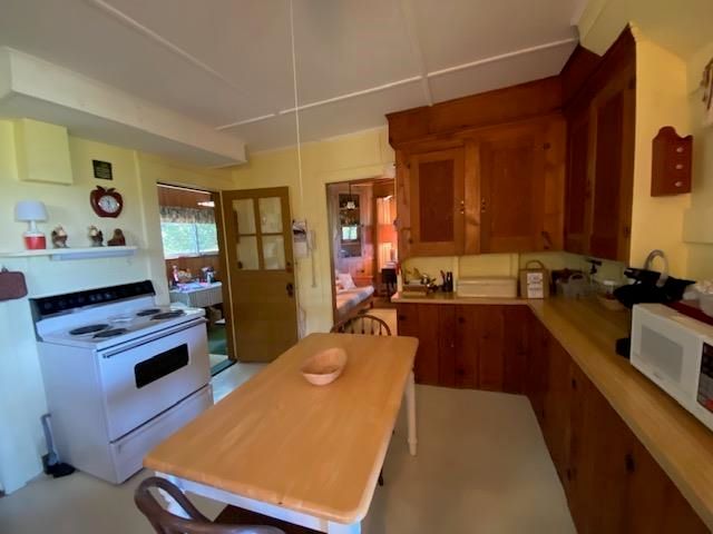 21 Hospitality Way, Newbury, NH 03255