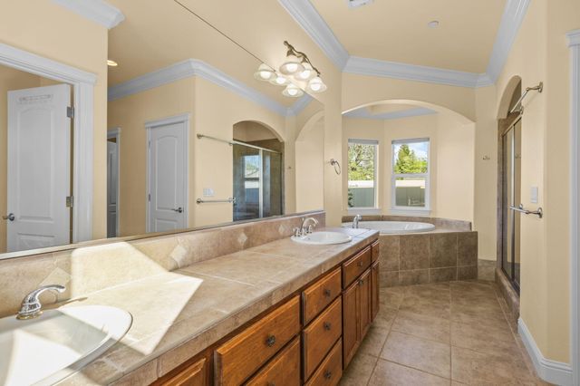 2110 Cadjew Street, Redding, CA 96003