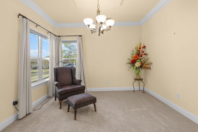 2110 Cadjew Street, Redding, CA 96003