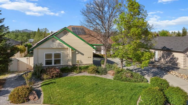 2110 Cadjew Street, Redding, CA 96003