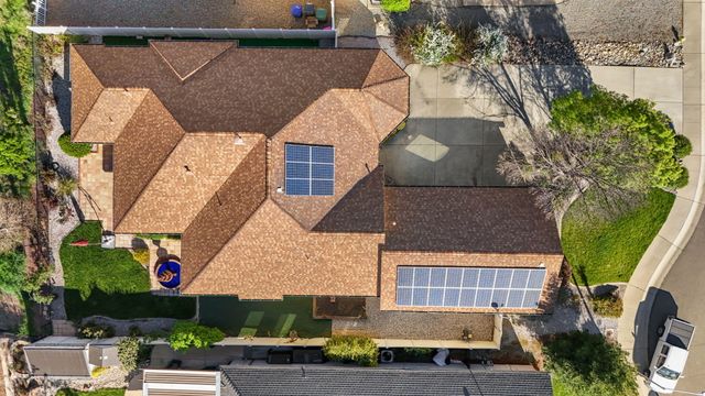 2110 Cadjew Street, Redding, CA 96003