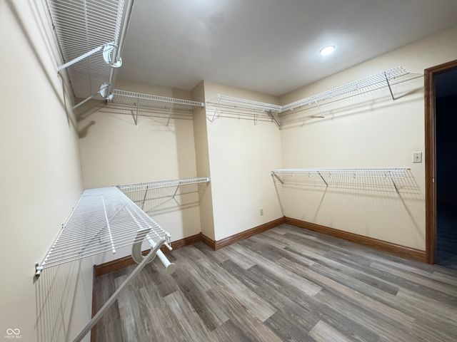 655 Whittier Drive, Seymour, IN 47274