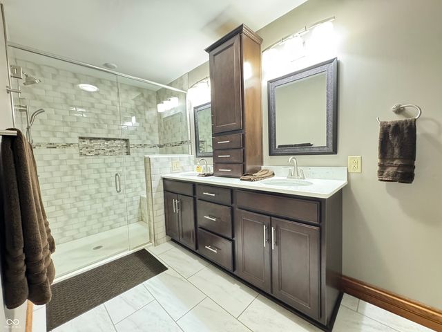 655 Whittier Drive, Seymour, IN 47274
