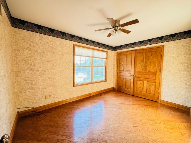 655 Whittier Drive, Seymour, IN 47274