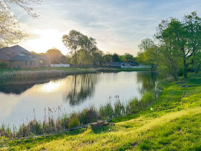 655 Whittier Drive, Seymour, IN 47274