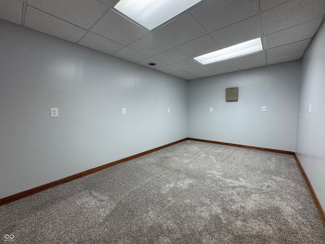 655 Whittier Drive, Seymour, IN 47274